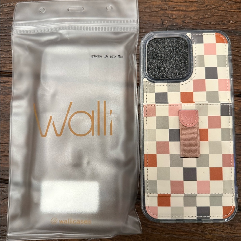 Walli 16 Pro Max Case - NEW